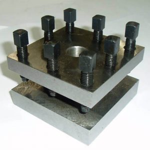 standar toolpost mesin bubut